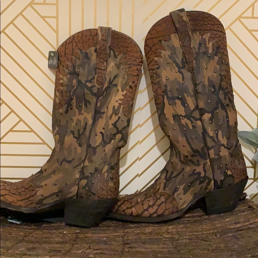 Boots